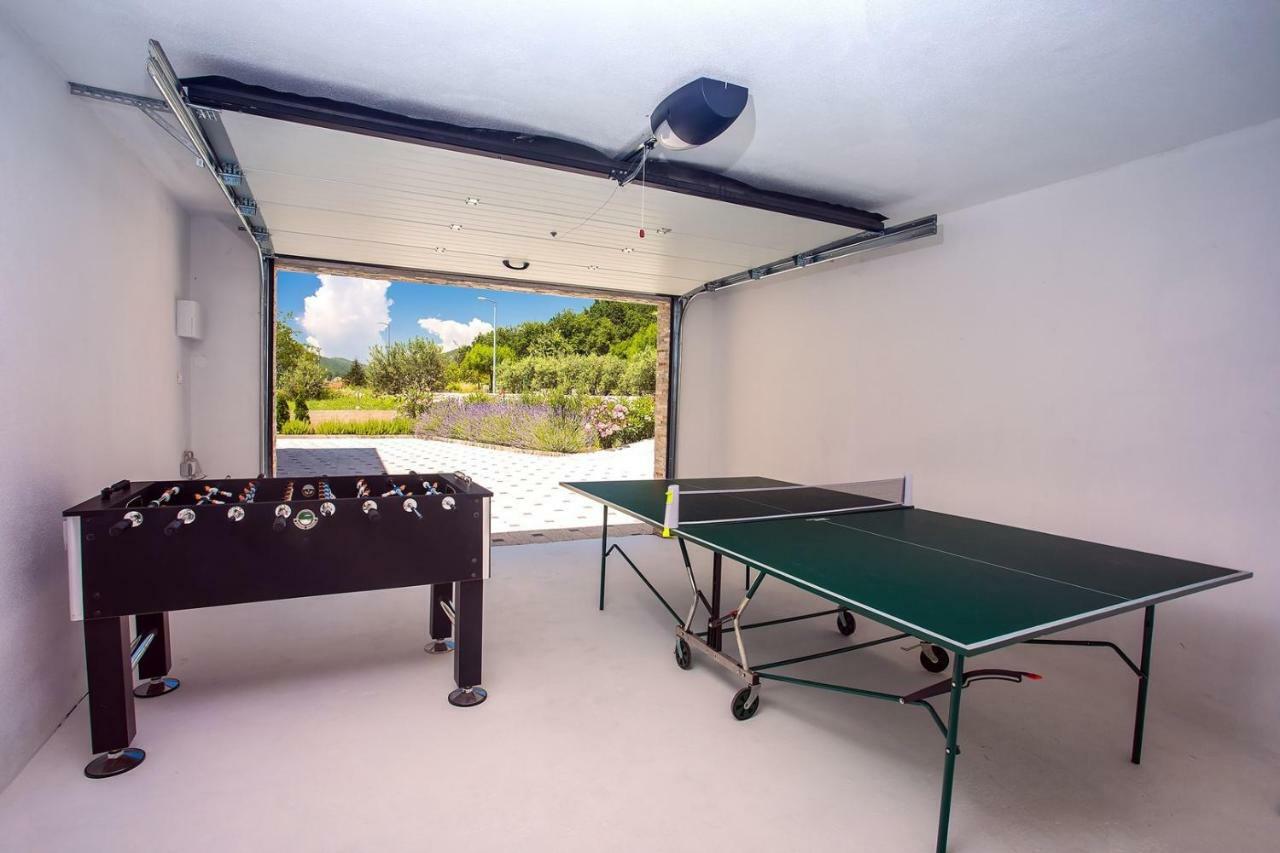 Villa Agava With Heated Pool, Jacuzzi, Sauna, Gym, 4 En-Suite Bedrooms Gata Exterior photo